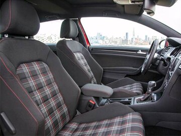 2017 Volkswagen Golf Gti Pricing Ratings Reviews Kelley Blue Book 2017 Volkswagen Golf Gti Interior