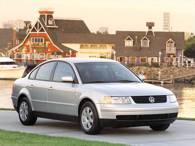 Used 2001 Volkswagen Passat GLS Sedan 4D Pricing | Kelley Blue Book