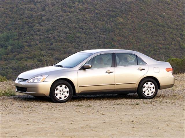 Used 2004 Honda Accord DX Sedan 4D Pricing | Kelley Blue Book