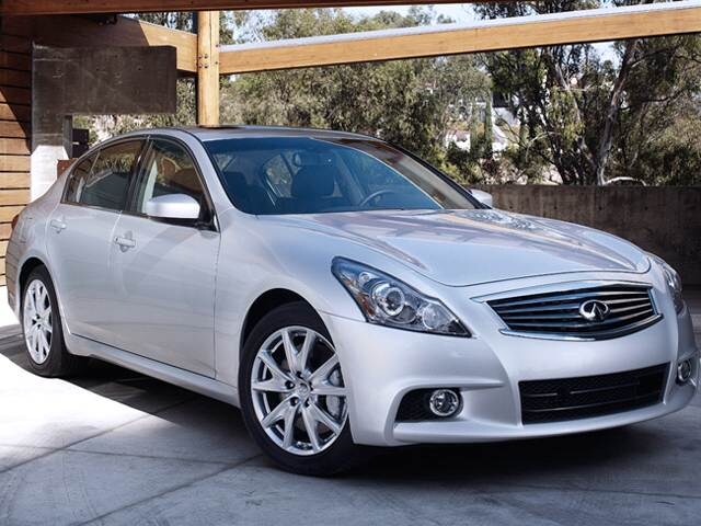 Infiniti g25 2013