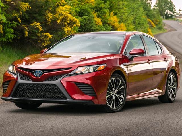 Used 2018 Toyota Camry Hybrid SE Sedan 4D Pricing | Kelley Blue Book